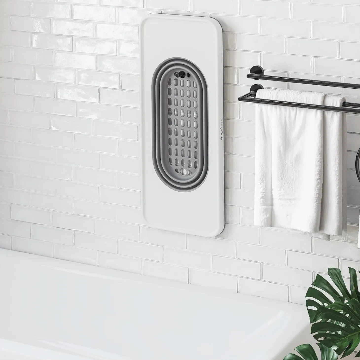 Angelcare Plateau de Bain avec Panier à Jouet Extensible Blanc