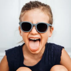 Béaba                    Lunette Square Sunny    Mineral Grey            4-6 ans
