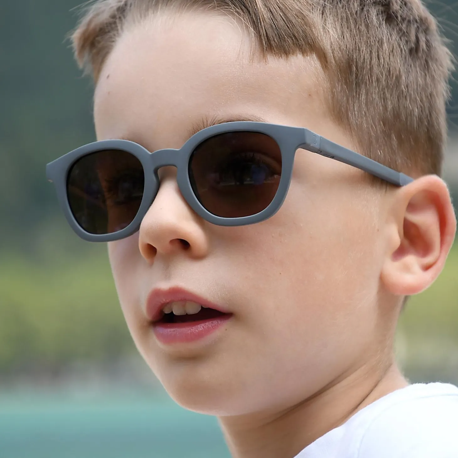 Béaba Lunette Square Sunny Mineral Grey 4-6 ans