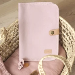 Béaba                    Protège carnet de santé canvas    Rose Poudré