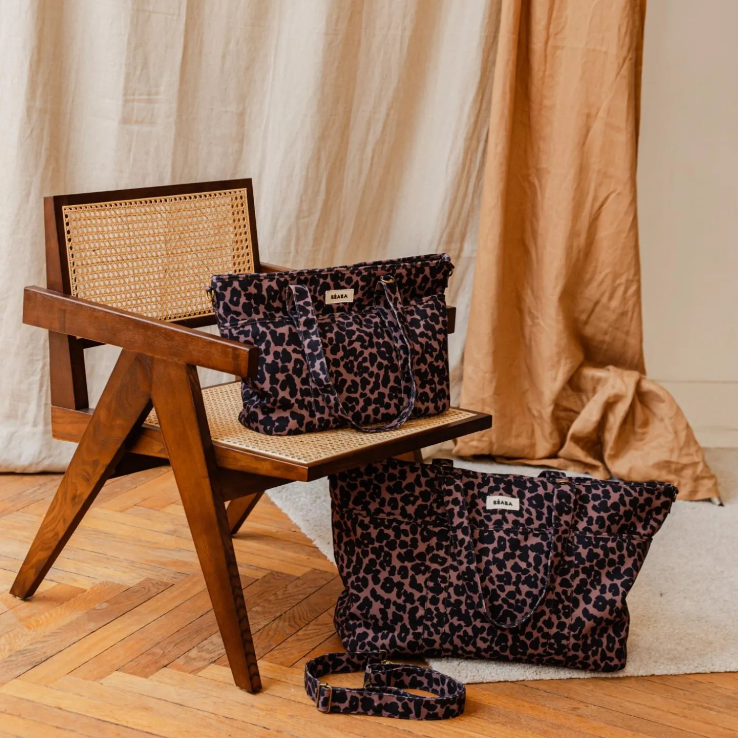 Béaba Sac à Langer XXL 11 Compartiments Madrid Leopard