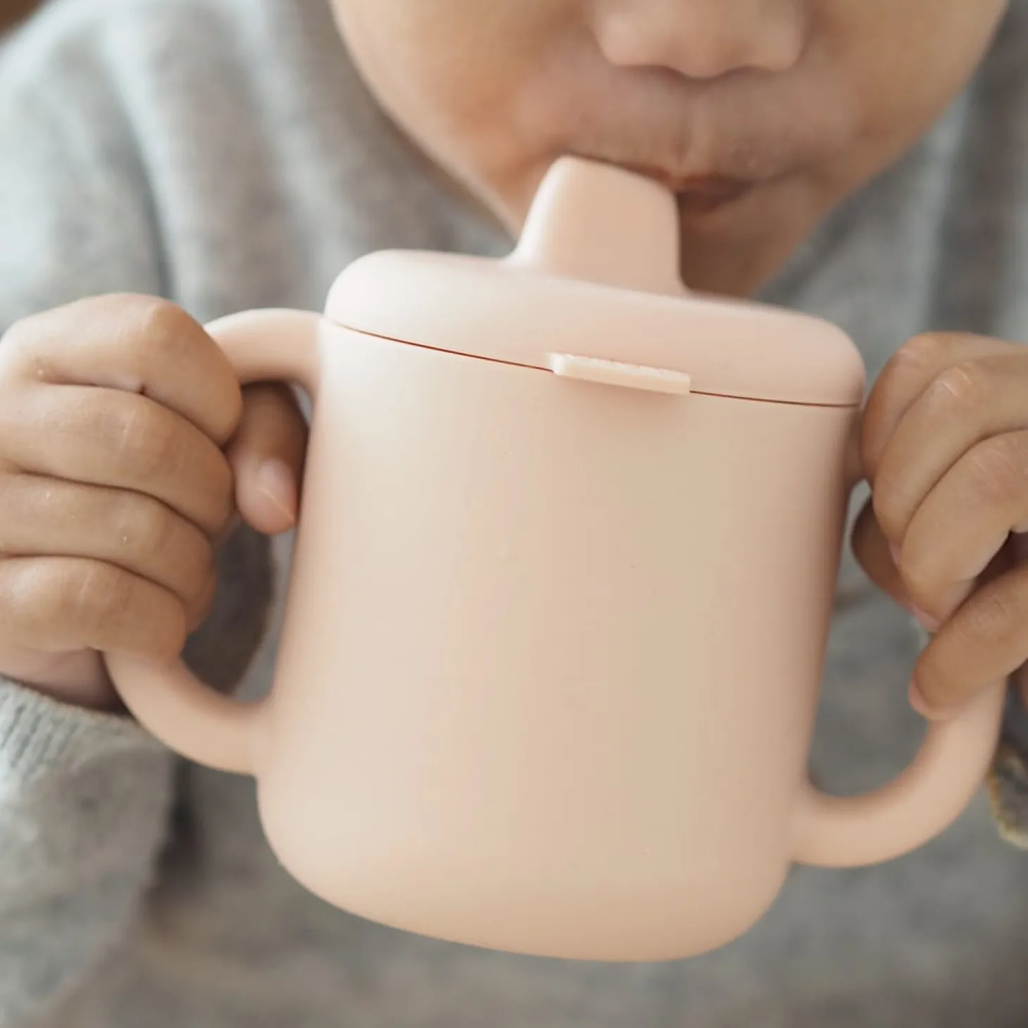 Béaba Tasse d'apprentissage silicone Pink 170 ml