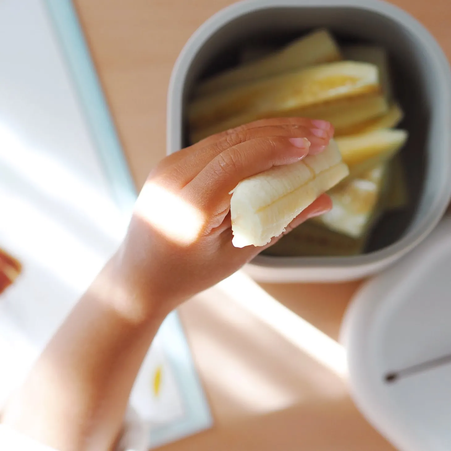 Béaba Tasse à goûter Pick N Snack Gris Velours