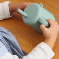Béaba                    Tasse paille silicone    Sage Green