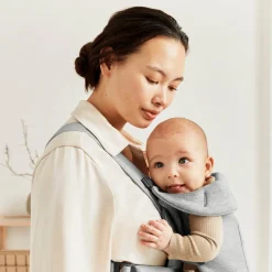 BabyBjörn Porte-bébé Mini Jersey Gris Clair, Jersey 3D