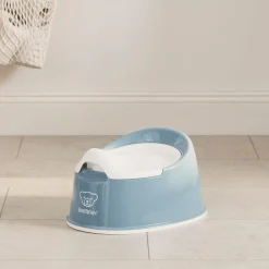 BabyBjörn                    Pot Smart    Bleu Profond/Blanc