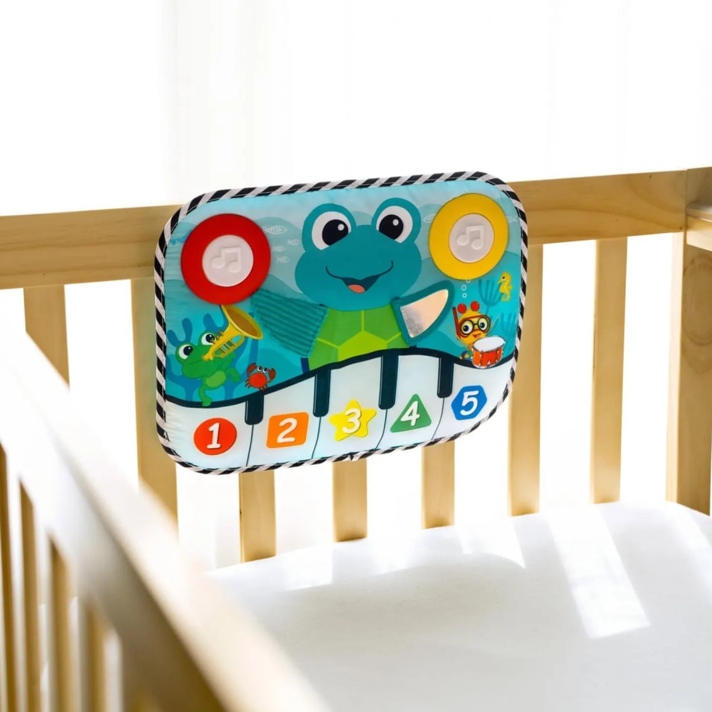 Baby Einstein Clavier musical à suspendre Neptune la Tortue Multicolore