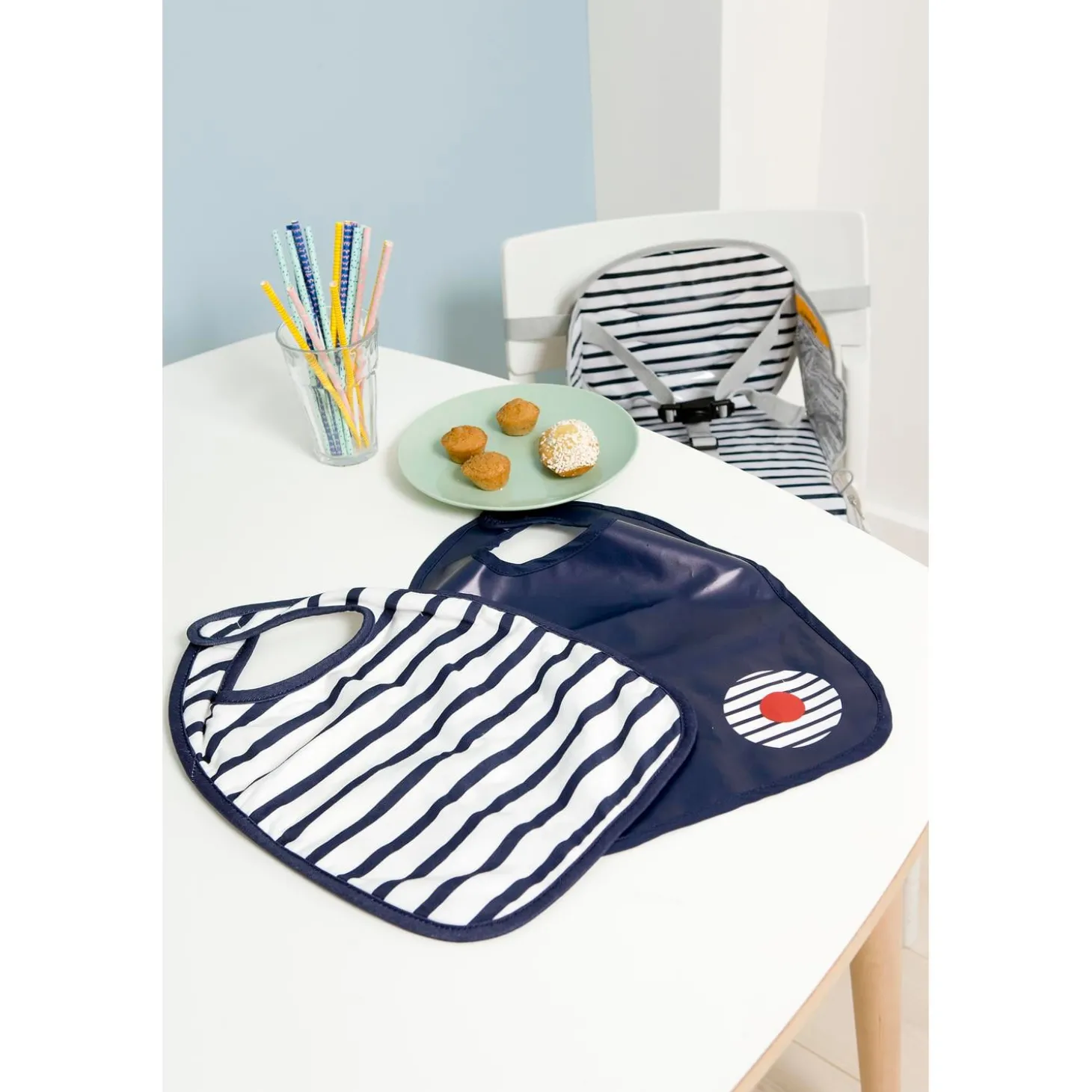 BabyToLove Lot de 2 bavoirs bi-matières Blue Stripes