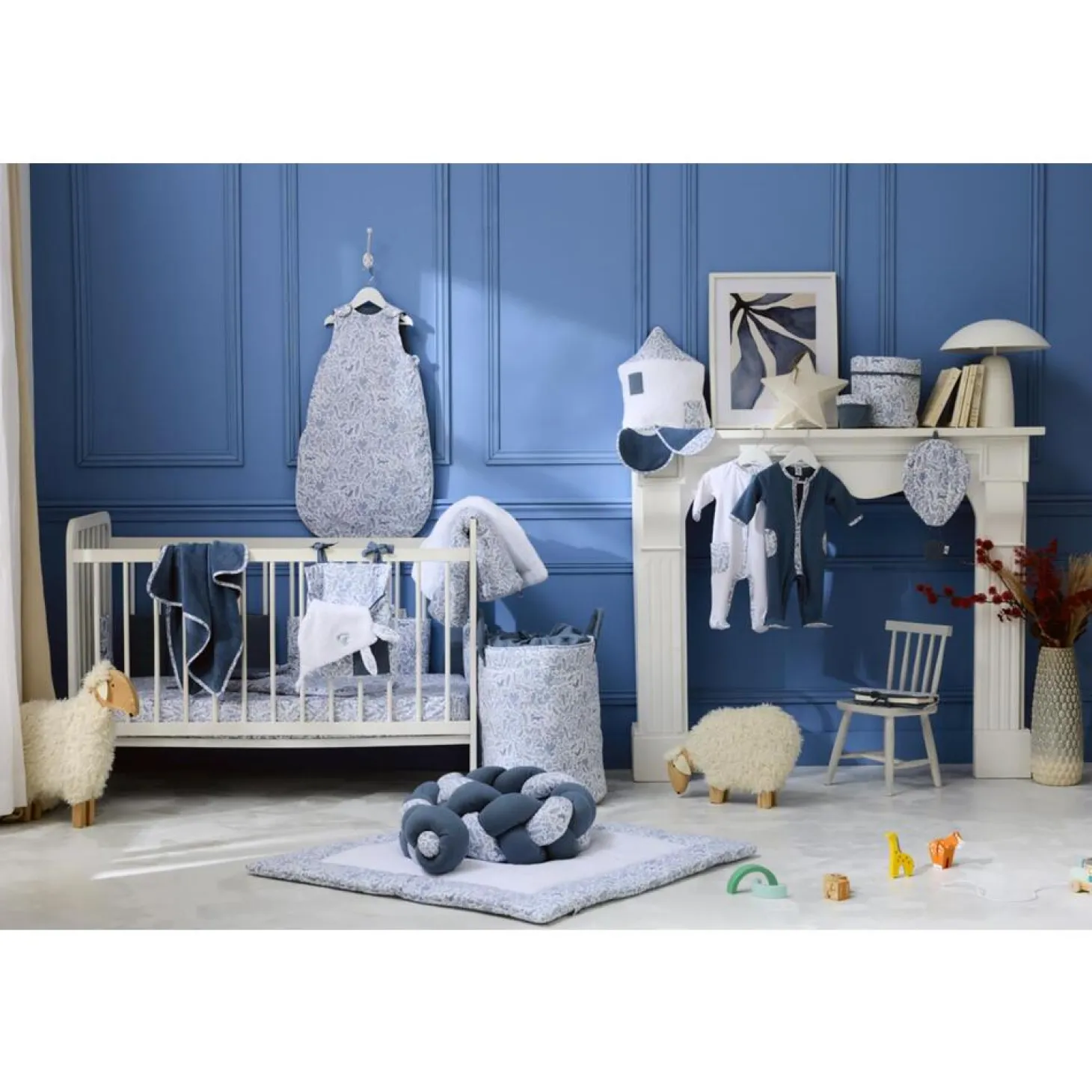 BB&Co Couverture Luxe fausse fourrure Forêt Enchantée Blanc/ Bleu 70x100 cm