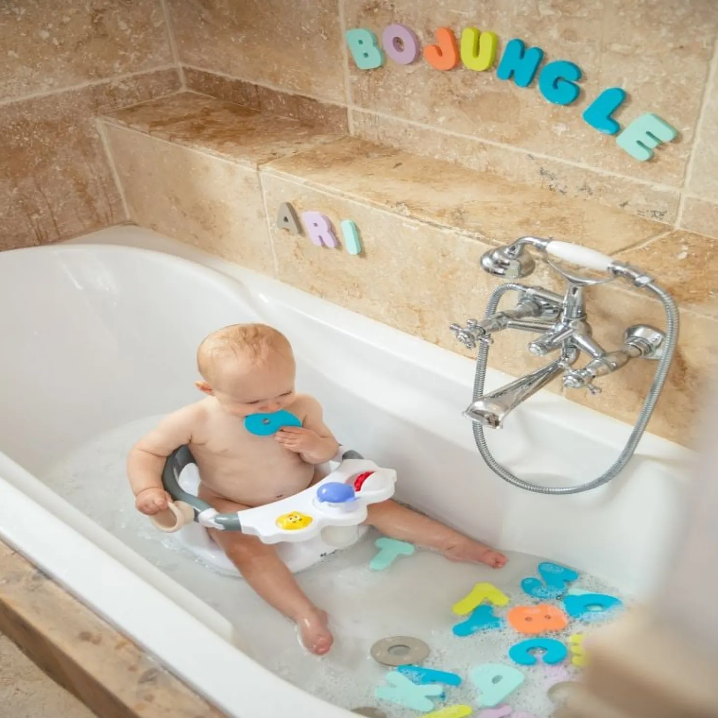 Bo Jungle Chiffres et lettres en mousse pour le bain
