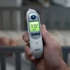 Braun                    Thermomètre auriculaire infrarouge ThermoScan7+ avec fonction Age Precision® et mode nuit