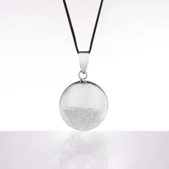 Cache cœur                    Bola de grossesse Sphere avec cordon noir    Rhodium