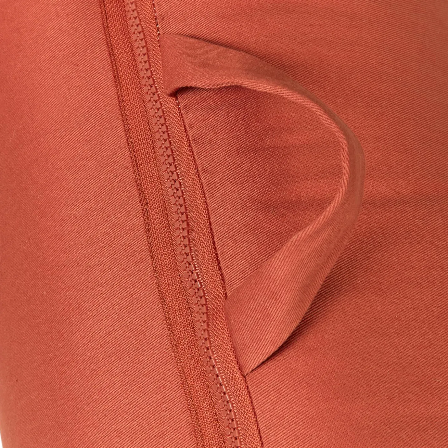 Candide Matelas de Voyage Enroulé Zipé Terracotta