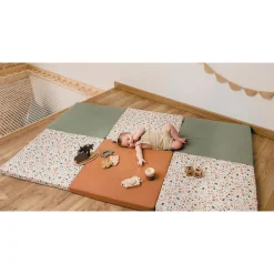 Candide                    Tapis de motricité    Grand modèle Terrazzo            180x120 cm