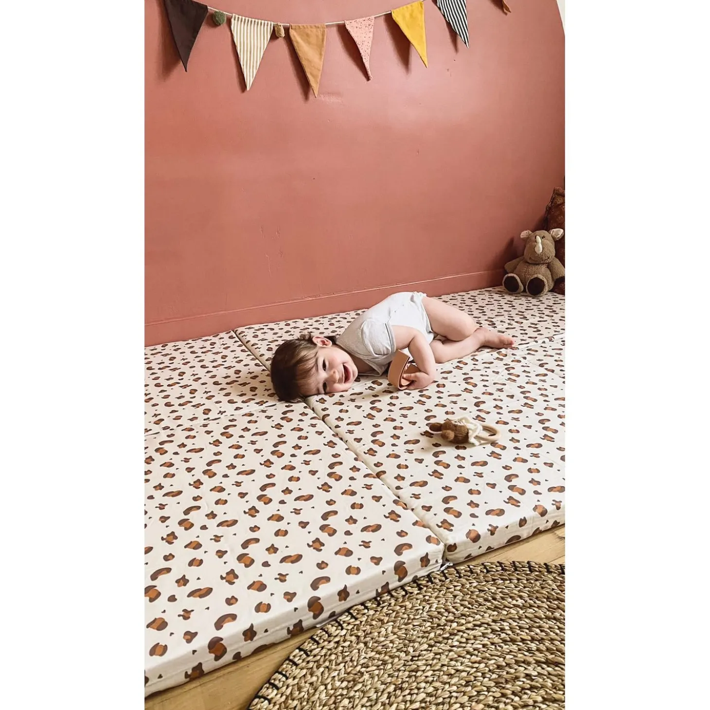 Candide Tapis de motricité Grand modèle Léopard 180x120 cm