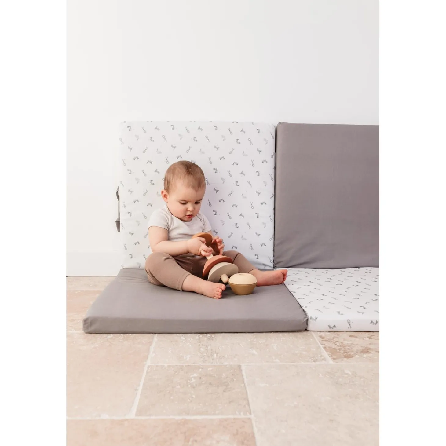 Candide Tapis de motricité Petit modèle Lapins 120x120 cm