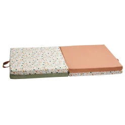 Candide                    Tapis de motricité    Petit modèle Terrazzo            120x120 cm
