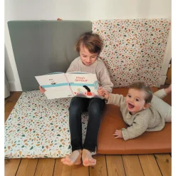 Candide                    Tapis de motricité    Petit modèle Terrazzo            120x120 cm