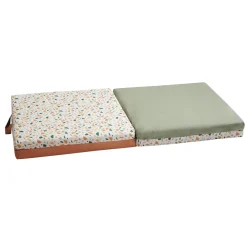 Candide                    Tapis de motricité    Petit modèle Terrazzo            120x120 cm