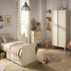 Chambre bébé complète Mélinée : Lit bébé transformable  60x120, Commode 3 tiroirs  Armoire 2 portes  plan offert                             de Sauthon