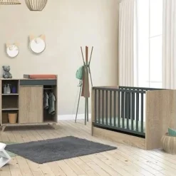 Chambre bébé duo Nova : lit 70x140, commode à langer évolutive de Sauthon