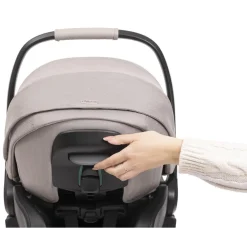 Chicco                    Siege Auto First Seat Recline    Como Lake