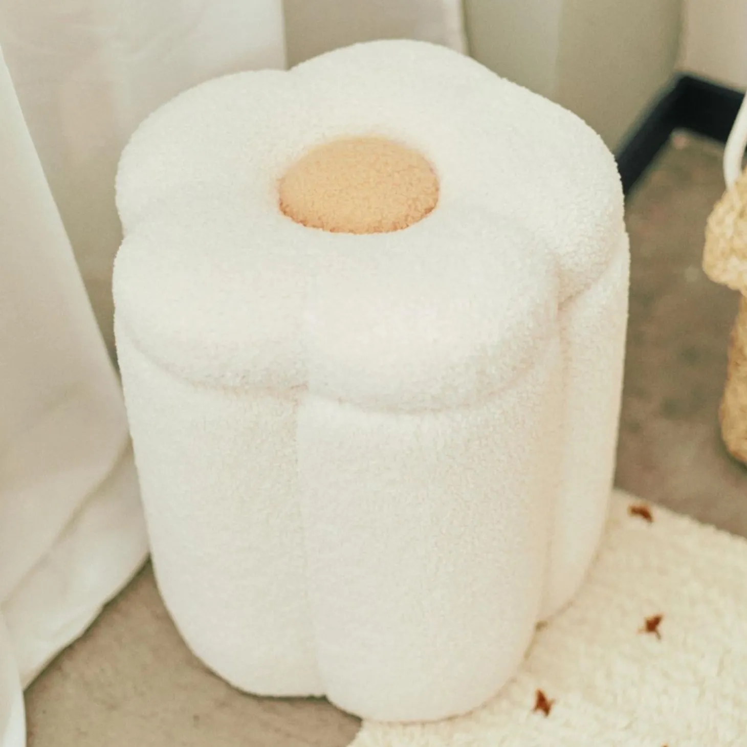 Childhome Pouf flowers Ecru