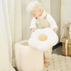 Childhome Pouf flowers Ecru