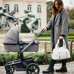 Childhome                    Sac à langer Mommy club    Ecru
