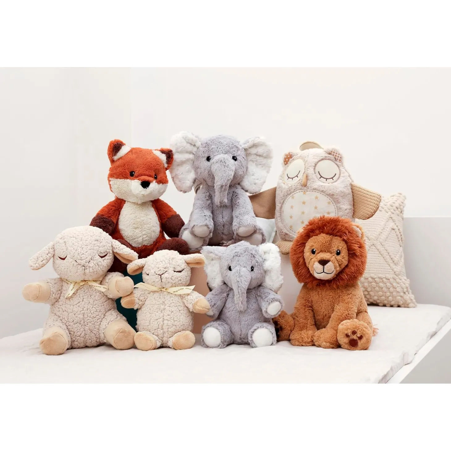 Cloud b Elliot Elephant™ Gris
