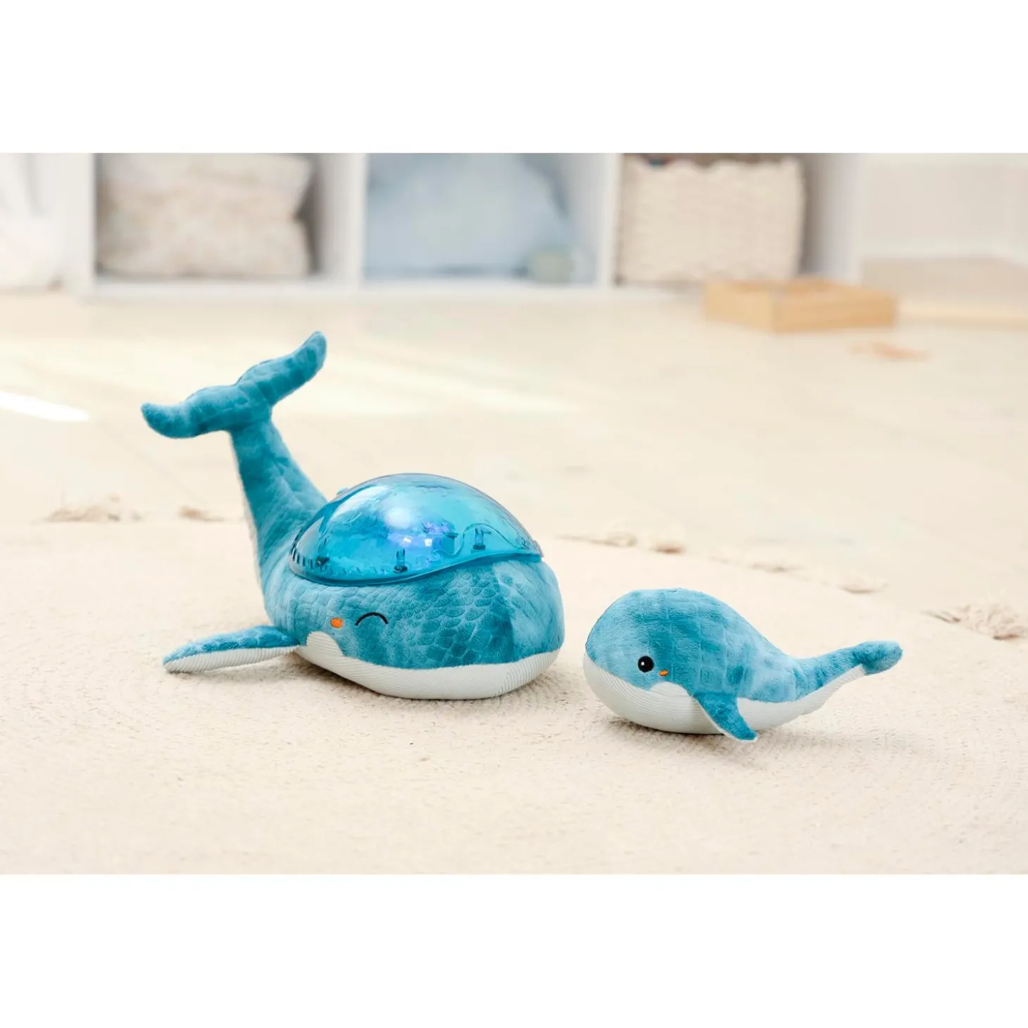 Cloud b Peluche veilleuse Tranquil Whale Blue Family
