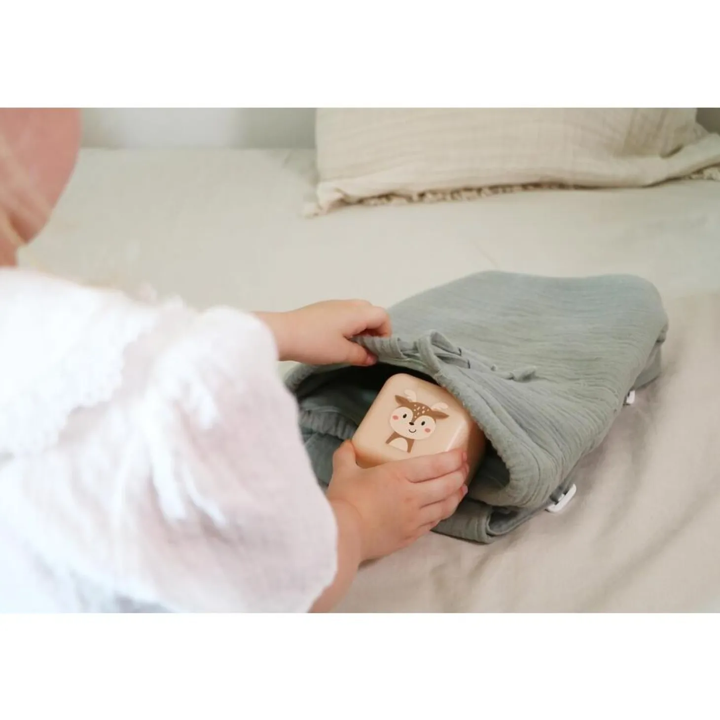 Cloud b Veilleuse Cube B Finley le Faon Beige