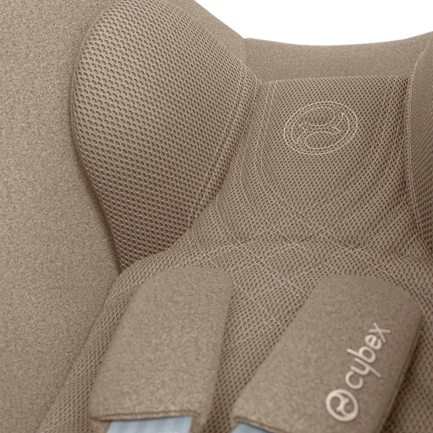 Cybex Coque Auto Cloud T i-Size Tissu Plus Cozy Beige