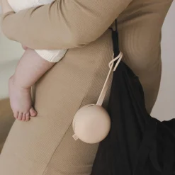 Difrax Lovi Boite à sucette en silicone Nude