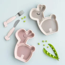 Done by Deer                    Assiette silicone avec ventouse  Lalee    Sable