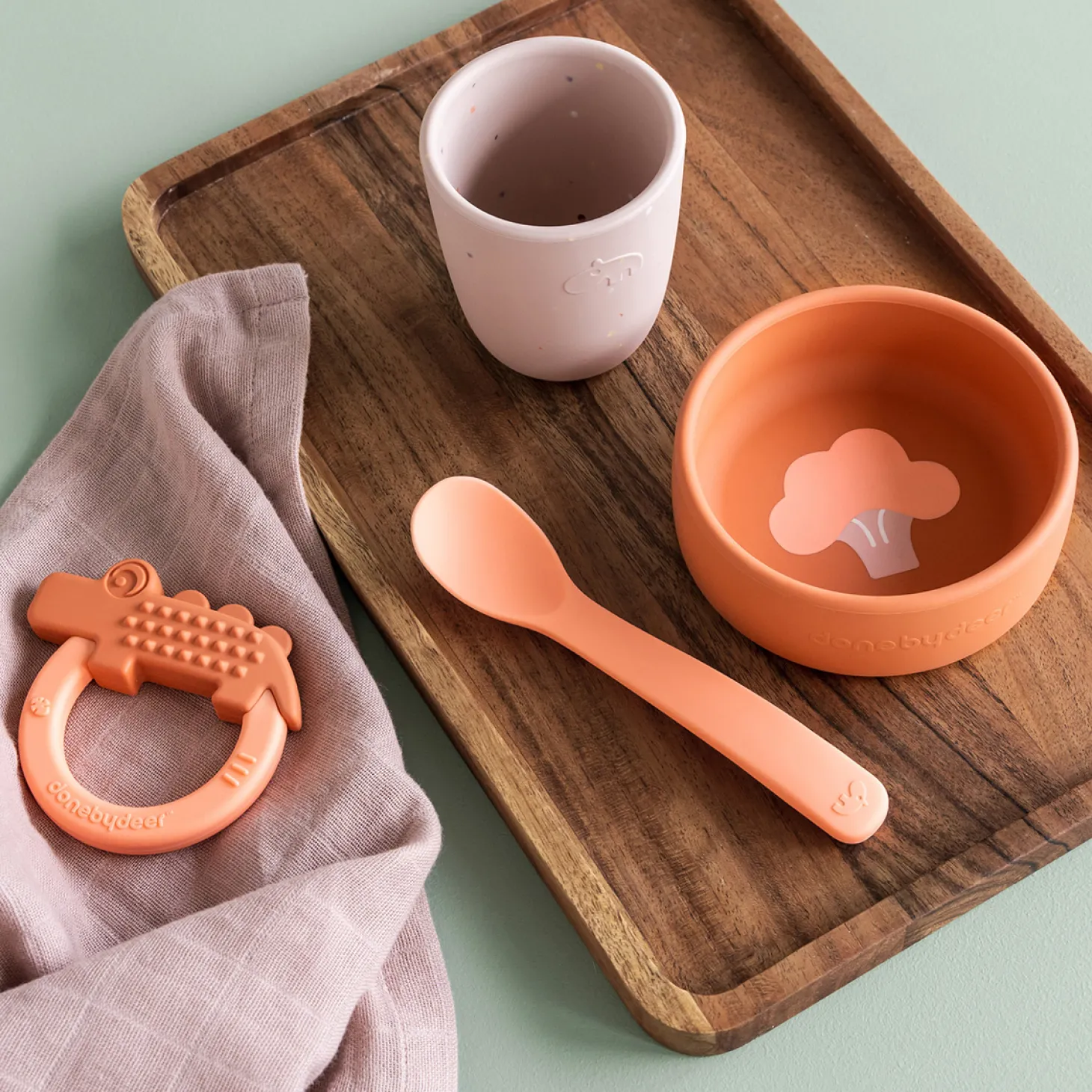 Done by Deer Coffret premier repas en silicone Papaye