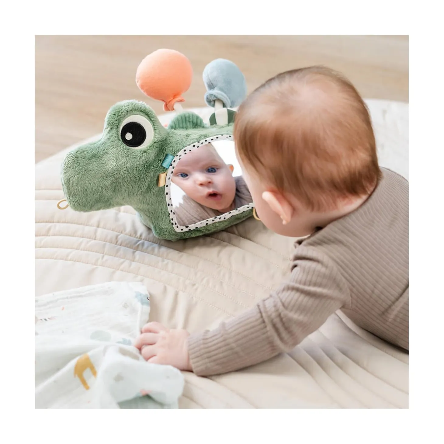 Done by Deer Miroir de sol Croco Vert