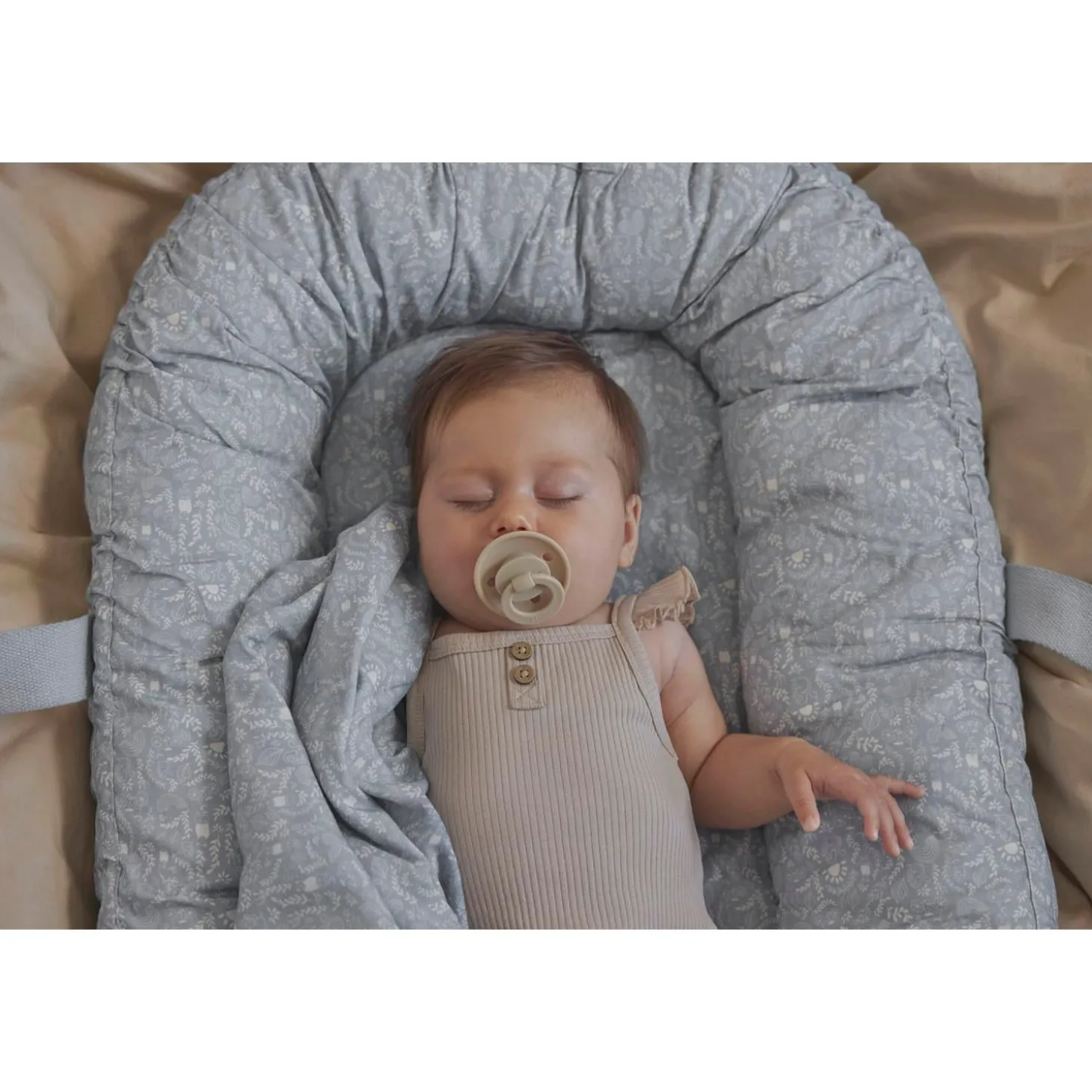 Elodie Détails Pack Binky Pure Khaki Silicone Beige