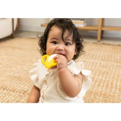 Infantino                    Anneau de dentition en silicone    Banane Jaune