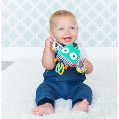 Infantino Hochet vibrant Hibou