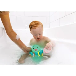 Infantino                    Pieuvre de bain lumineuse avec anneaux    Multicolore