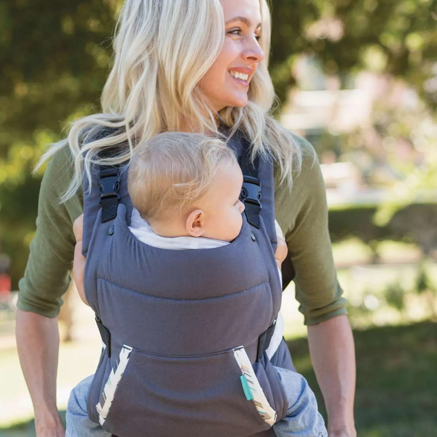 Infantino Porte Bébé Cuddle Up Fox
