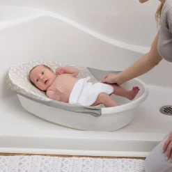 Ingenuity                    Baignoire 3-en-1 Sylvi Full Comfort    Blanc