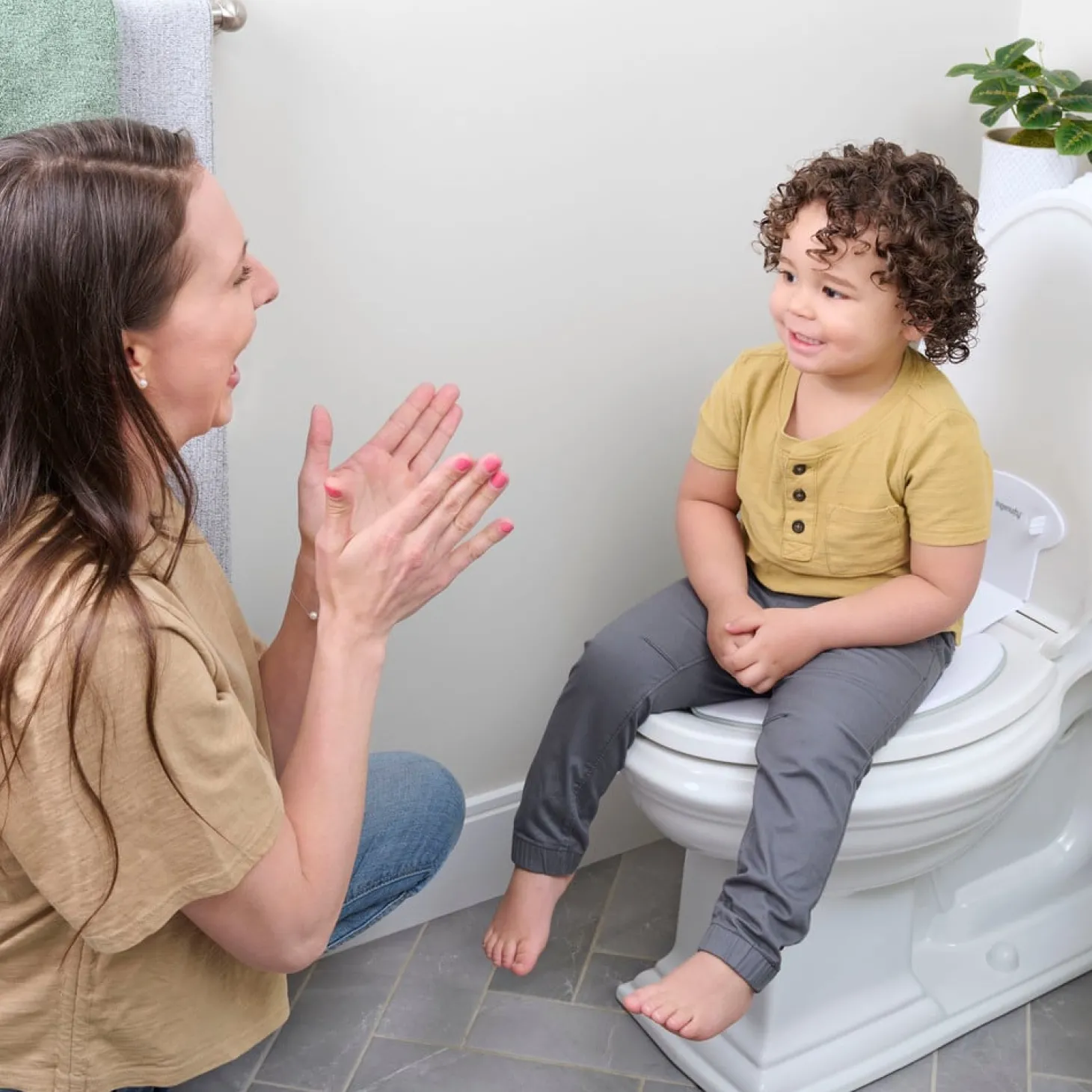 Ingenuity Réducteur de Toilette Flip & Sit Blanc