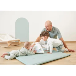 Kaloo Pyramide d'activités à Sons Multicolore