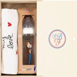 Le biberon Français                    Coffret biberon + bavoir    My Love