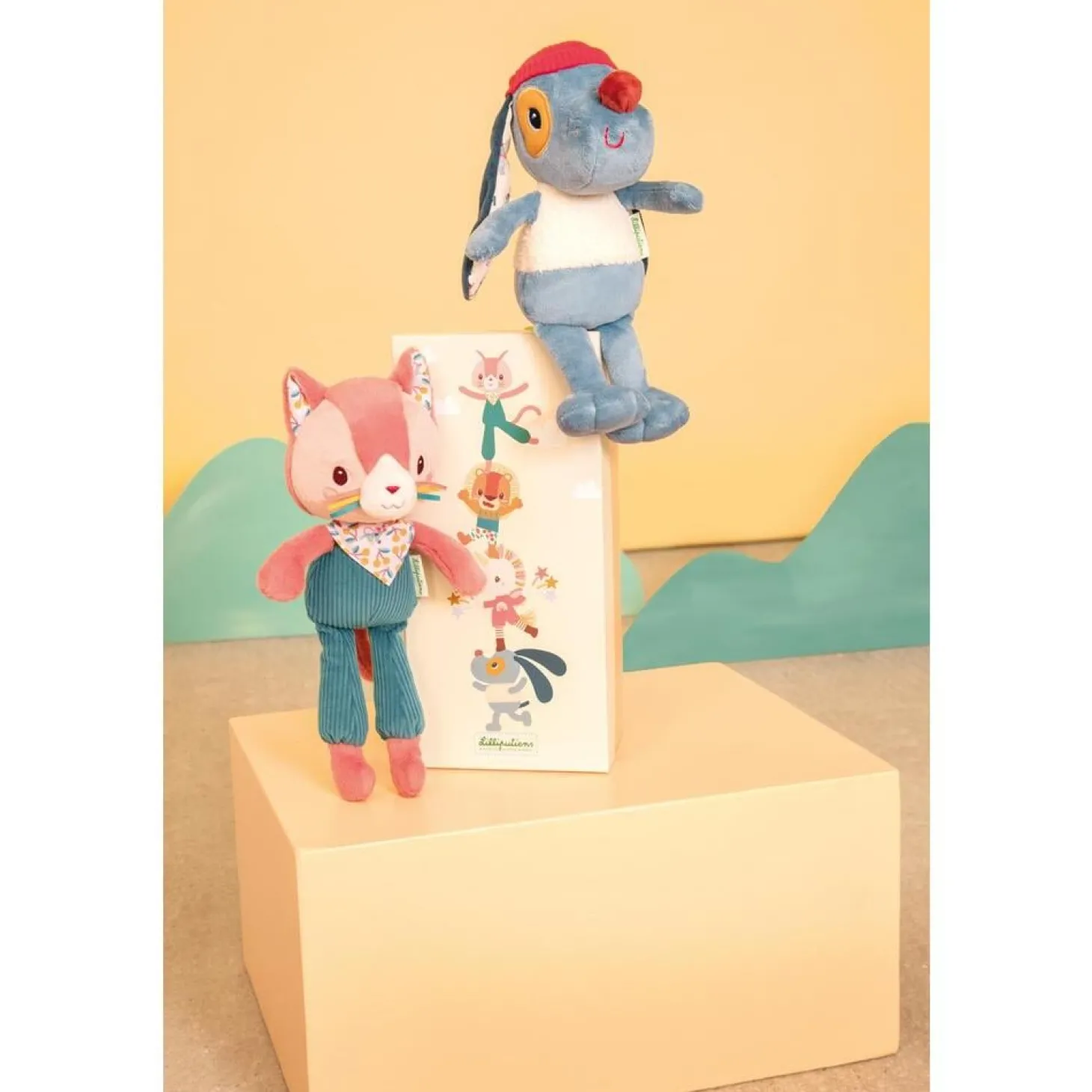 Lilliputiens Peluche Caline Jules Bleu/ Blanc/ Rouge