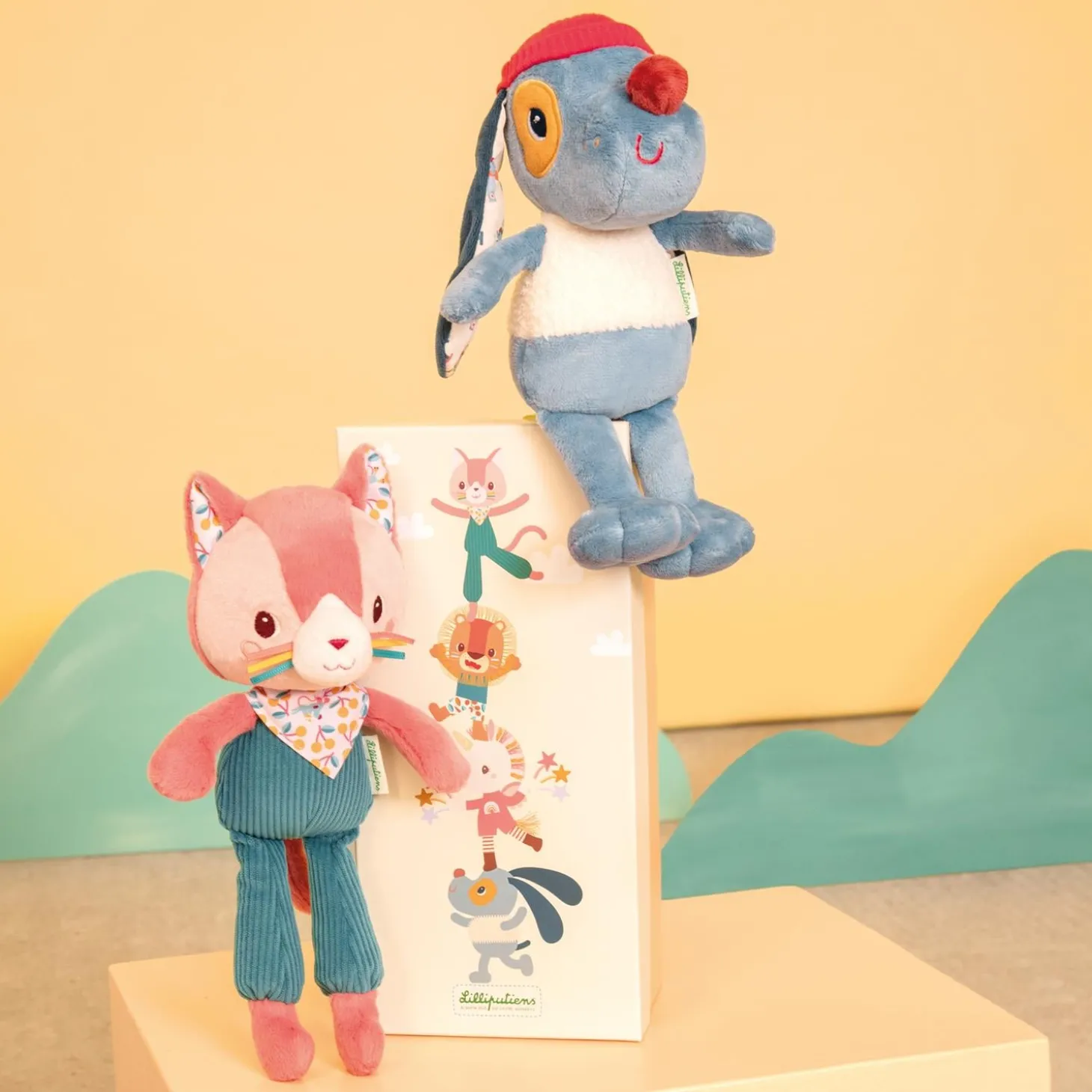 Lilliputiens Peluche Caline Jeanne Rose/ Bleu
