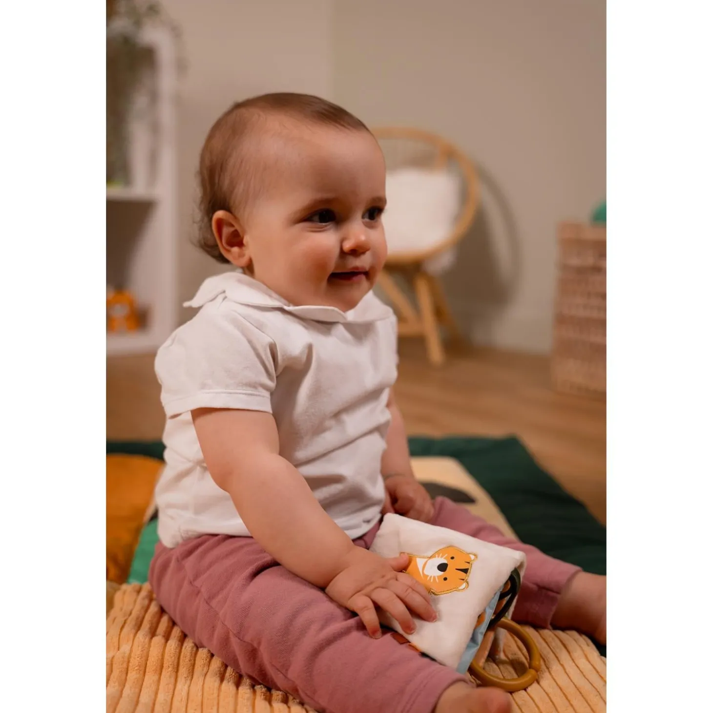 Little big friends Livre Tissu bébé Jungle Multicolore