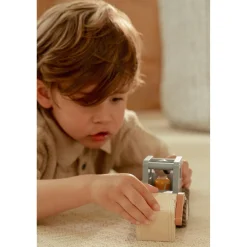 Little Dutch                    Pelleteuse en bois FSC     Multicolore